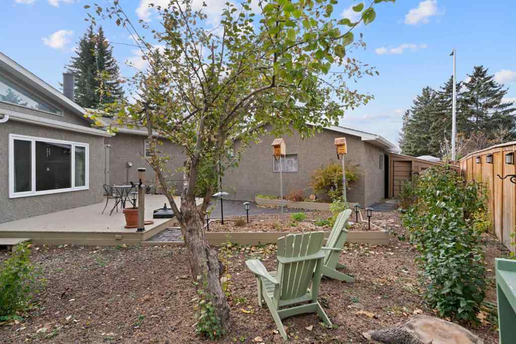 MLS® A2264652 - 9632 Oakcliffe Drive SW in Oakridge Calgary, Residential