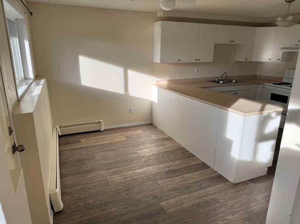 MLS® A2264661 - 7 Nyberg Avenue  in Normandeau Red Deer, Multi-Family