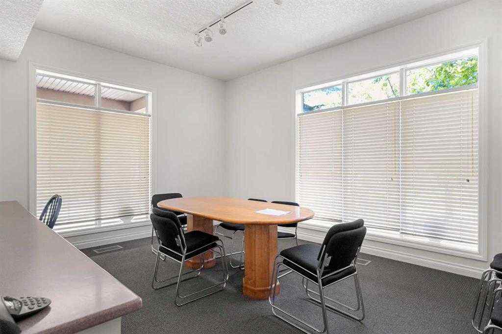 MLS® A2264663 - Unit #101 8 Hemlock Crescent SW in Spruce Cliff Calgary, Residential