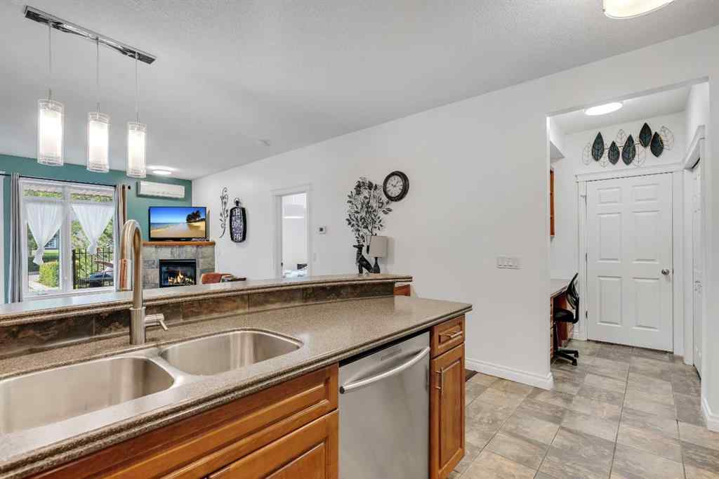 MLS® A2264663 - Unit #101 8 Hemlock Crescent SW in Spruce Cliff Calgary, Residential