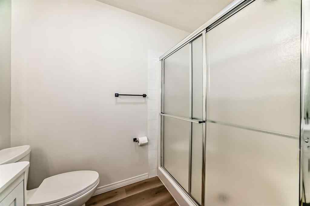 MLS® A2264664 - 126 Hawkstone Manor NW in Hawkwood Calgary, Residential