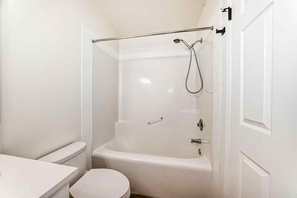 MLS® A2264664 - 126 Hawkstone Manor NW in Hawkwood Calgary, Residential