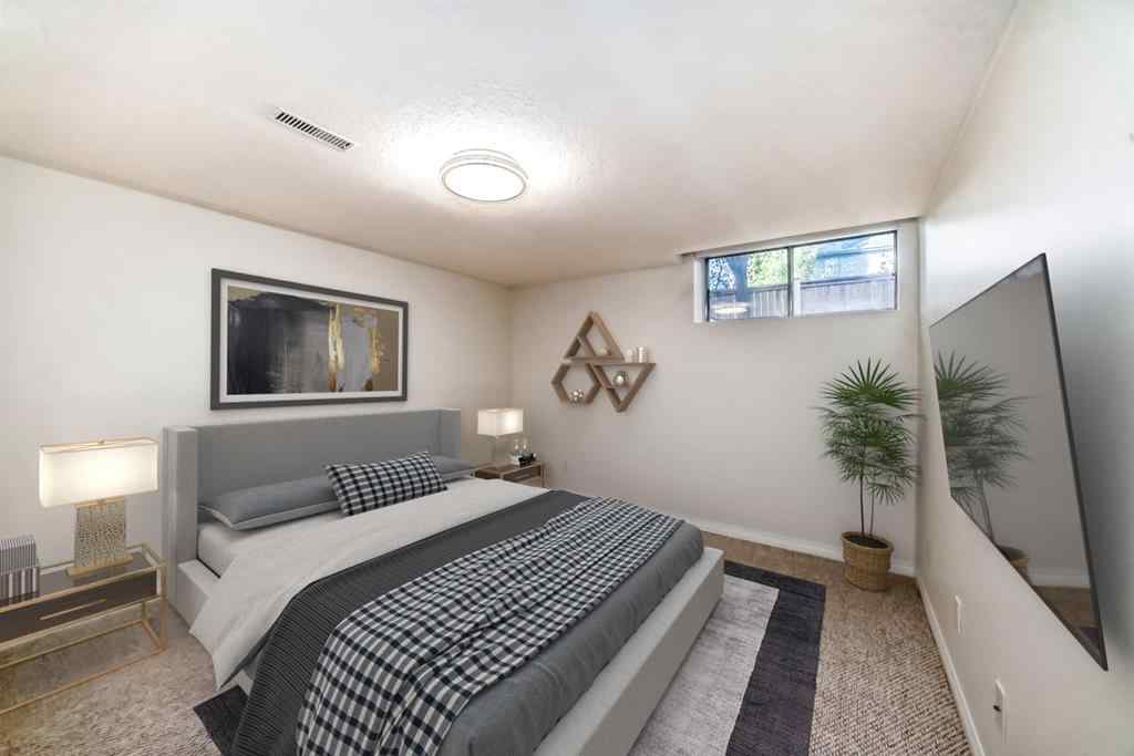 MLS® A2264664 - 126 Hawkstone Manor NW in Hawkwood Calgary, Residential