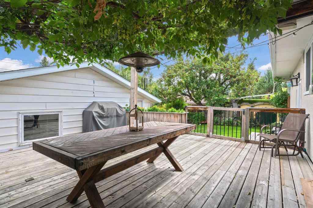 MLS® A2264665 - 9940 Wilde Road SE in Willow Park Calgary, Residential