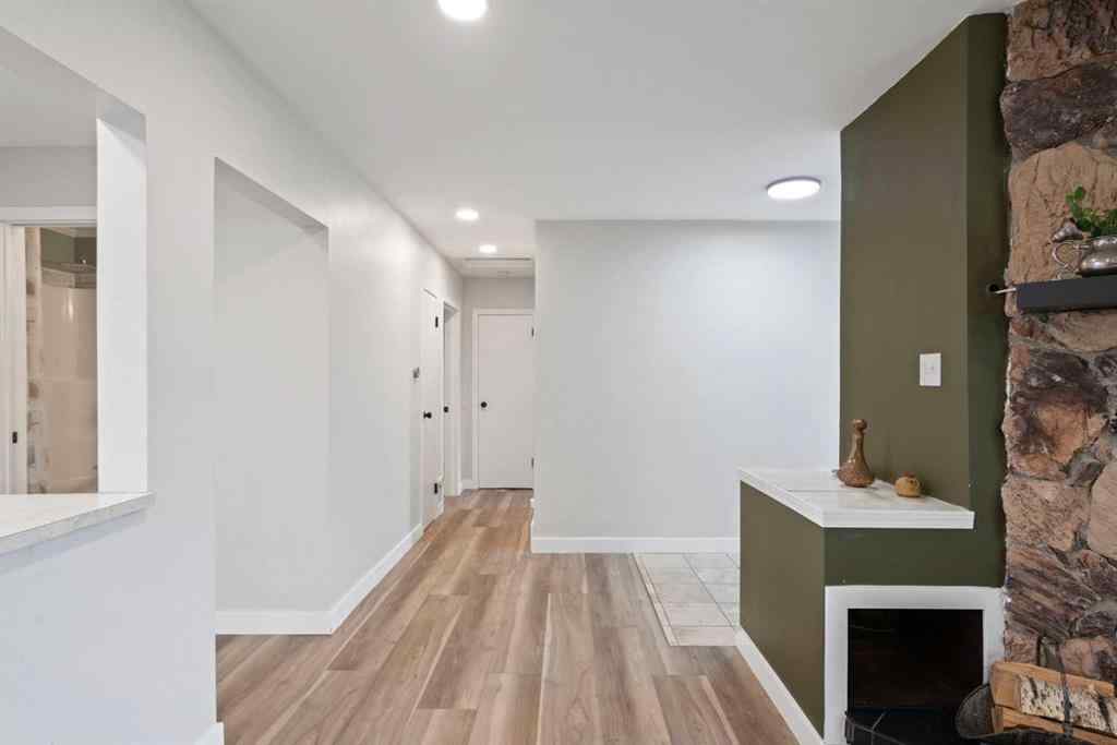 MLS® A2264665 - 9940 Wilde Road SE in Willow Park Calgary, Residential