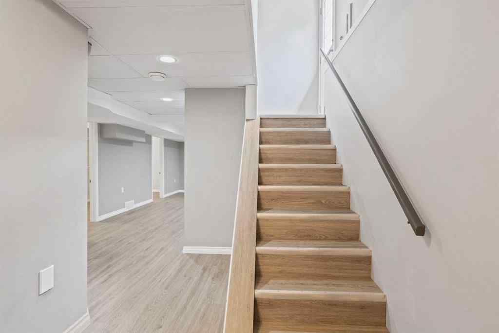 MLS® A2264665 - 9940 Wilde Road SE in Willow Park Calgary, Residential