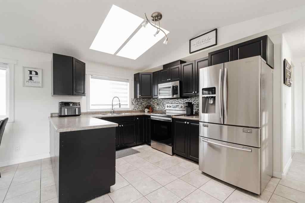 MLS® A2264666 - 152 Harpe Way  in Timberlea Fort McMurray, Residential