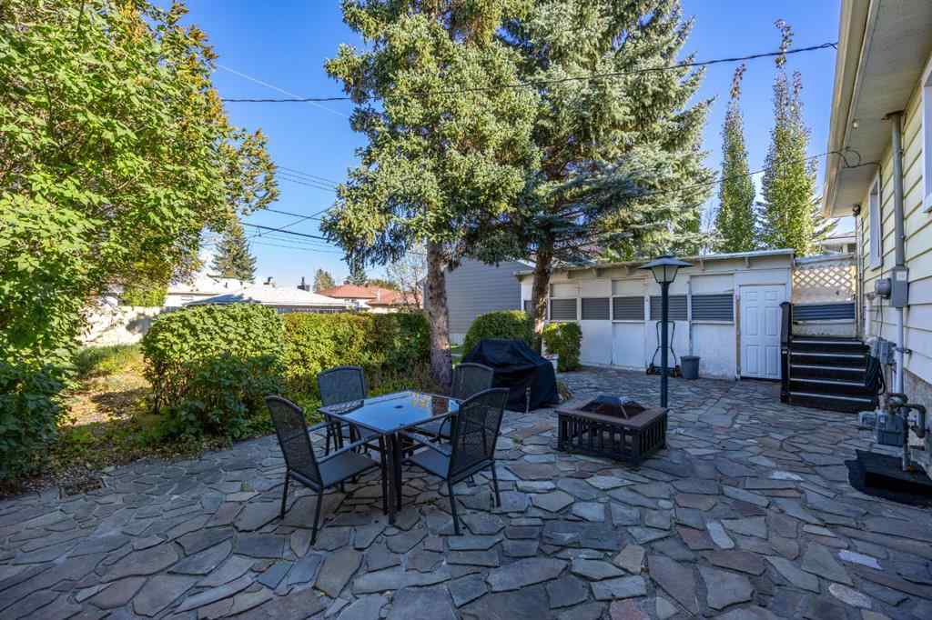 MLS® A2264667 - 7932 36 Avenue NW in Bowness Calgary, Residential