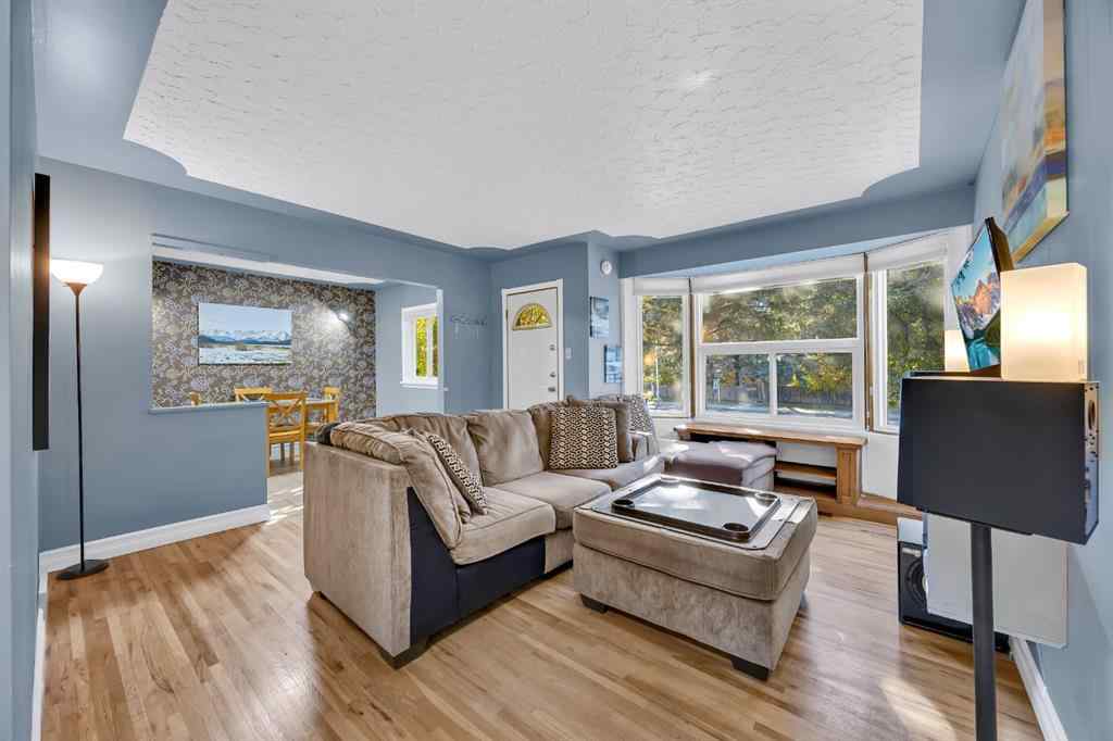 MLS® A2264667 - 7932 36 Avenue NW in Bowness Calgary, Residential