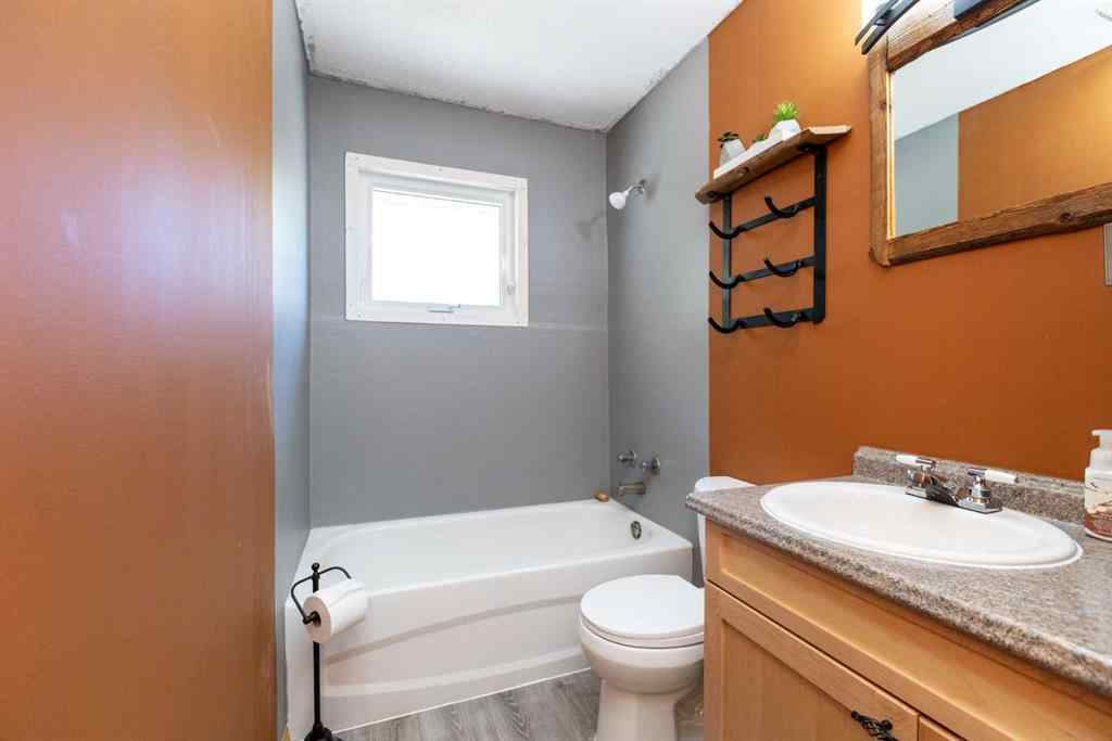 MLS® A2264668 - 34345 Range Road 23   in NONE Rural Red Deer County, Residential