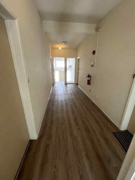 MLS® A2264673 - 1241 5 Avenue NW in West Hillhurst Calgary, Commercial