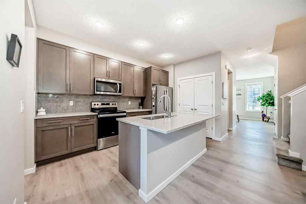 MLS® A2264675 - 81 Savanna Link NE in Saddle Ridge Calgary, Residential