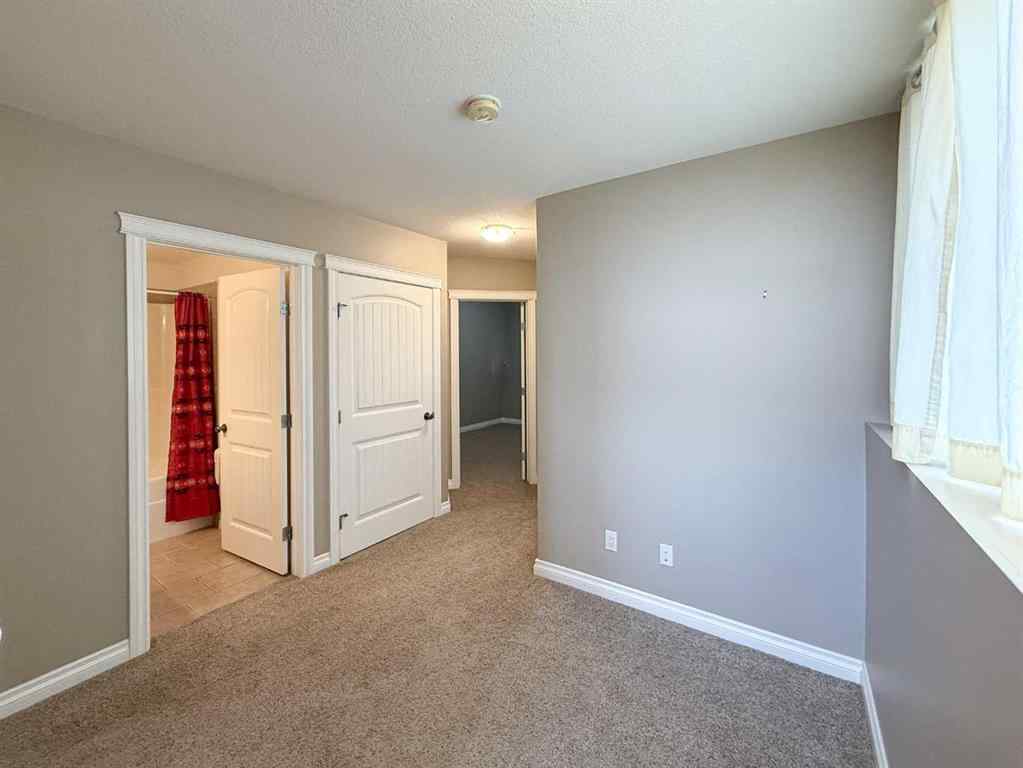 MLS® A2264677 - 4623 44 Street  in NONE Olds, Residential