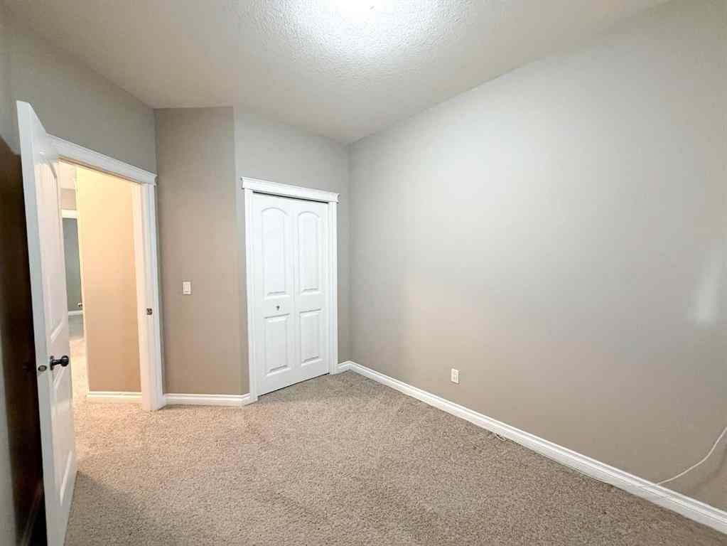 MLS® A2264677 - 4623 44 Street  in NONE Olds, Residential