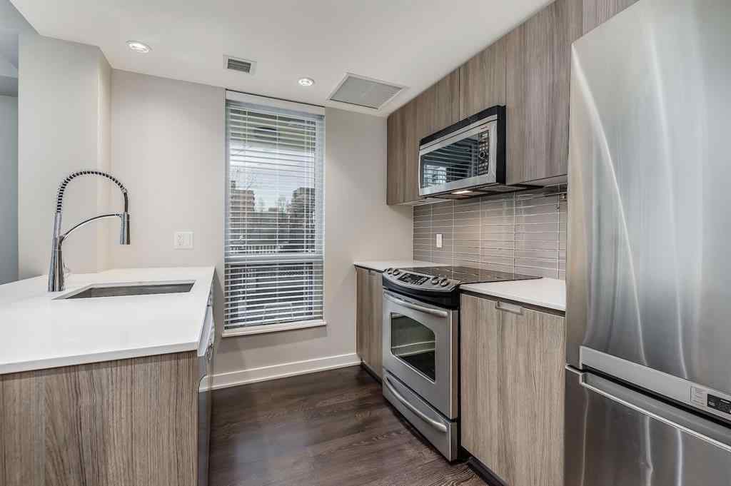 MLS® A2264680 - 638 14 Avenue SW in Beltline Calgary, Residential