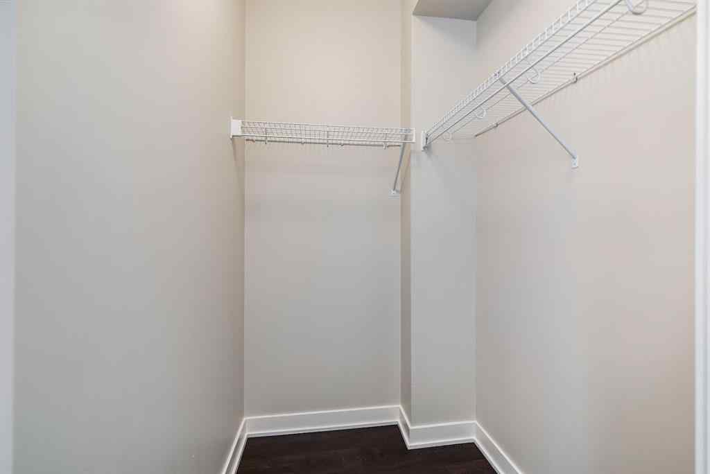 MLS® A2264680 - 638 14 Avenue SW in Beltline Calgary, Residential