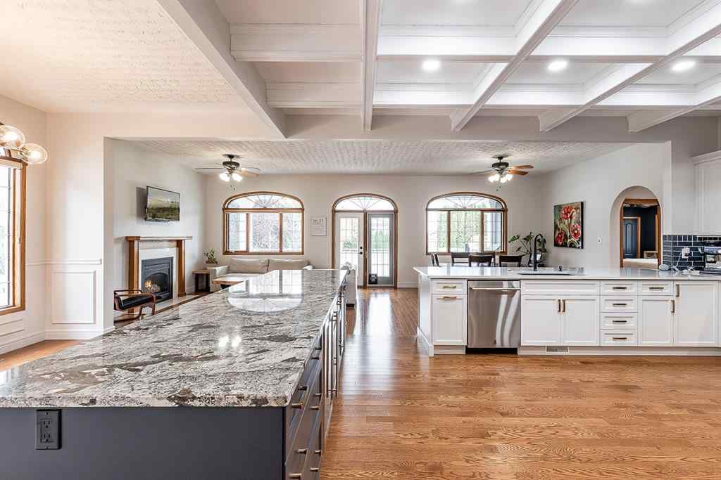 MLS® A2264682 - 15 Turner Close SE in Ross Glen Medicine Hat, Residential