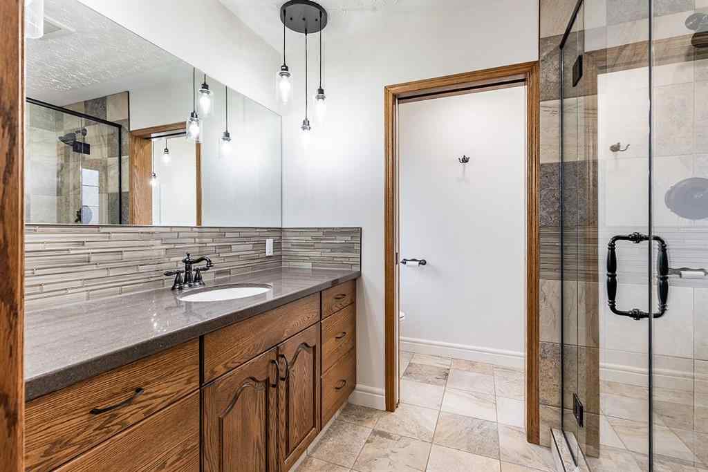 MLS® A2264682 - 15 Turner Close SE in Ross Glen Medicine Hat, Residential