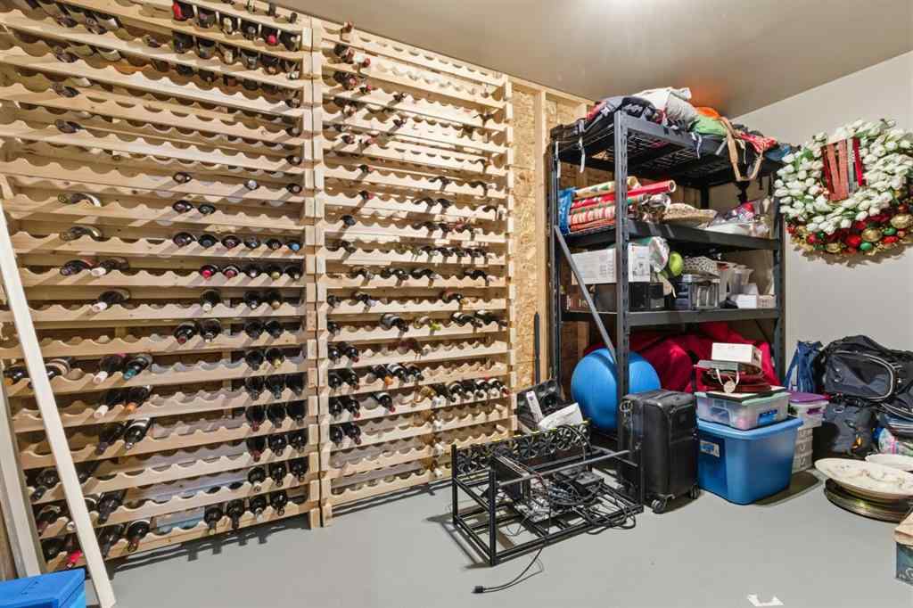 MLS® A2264684 - 25 Paradise Bay  in NONE Chestermere, Residential