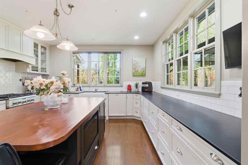 MLS® A2264684 - 25 Paradise Bay  in NONE Chestermere, Residential