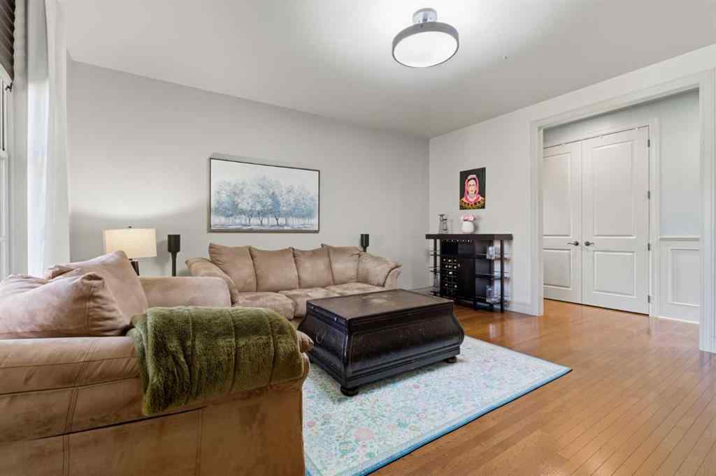 MLS® A2264684 - 25 Paradise Bay  in NONE Chestermere, Residential