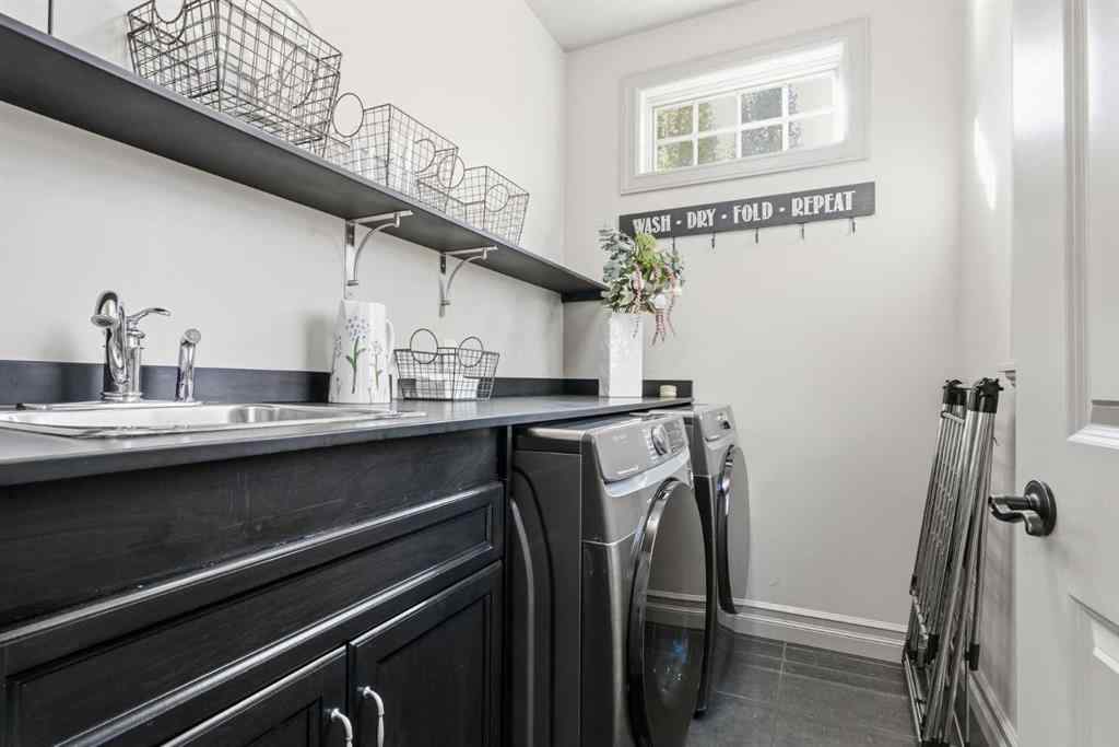 MLS® A2264684 - 25 Paradise Bay  in NONE Chestermere, Residential