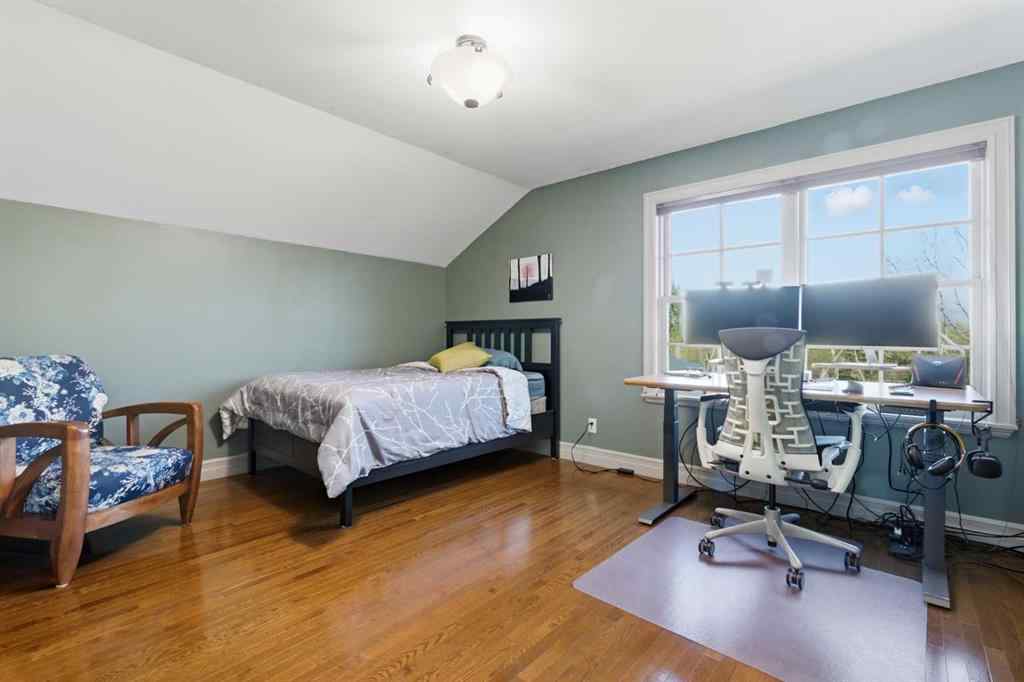 MLS® A2264684 - 25 Paradise Bay  in NONE Chestermere, Residential