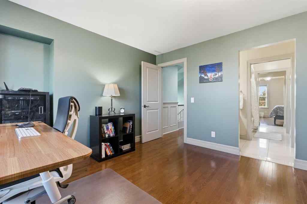 MLS® A2264684 - 25 Paradise Bay  in NONE Chestermere, Residential