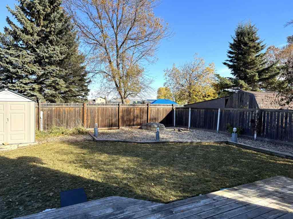 MLS® A2264685 - 600 10 Avenue SE in NONE Slave Lake, Residential