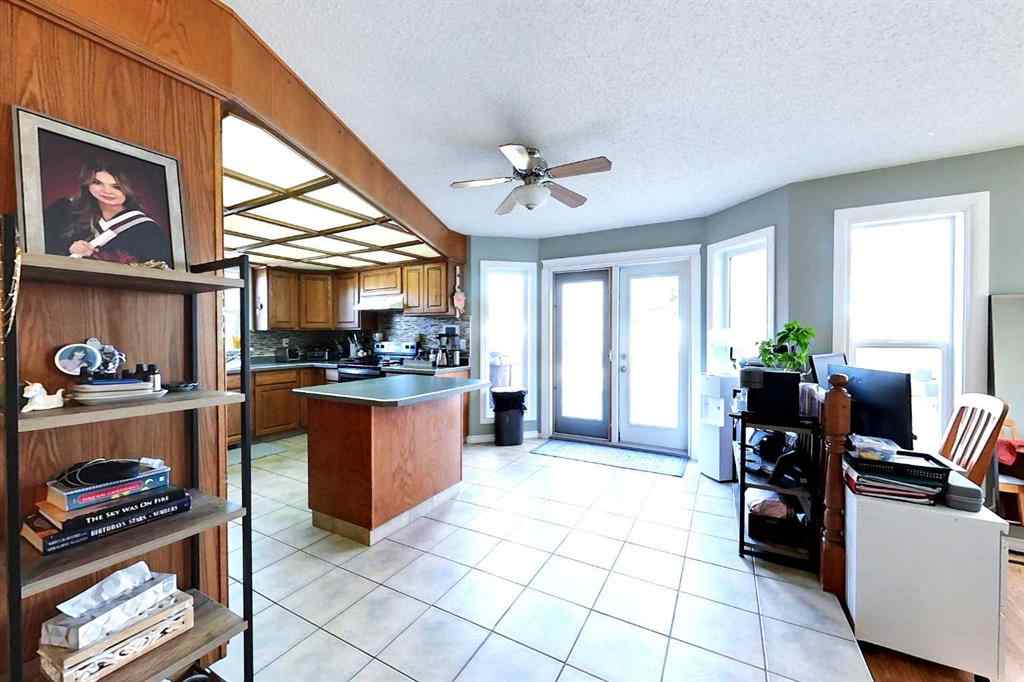 MLS® A2264685 - 600 10 Avenue SE in NONE Slave Lake, Residential