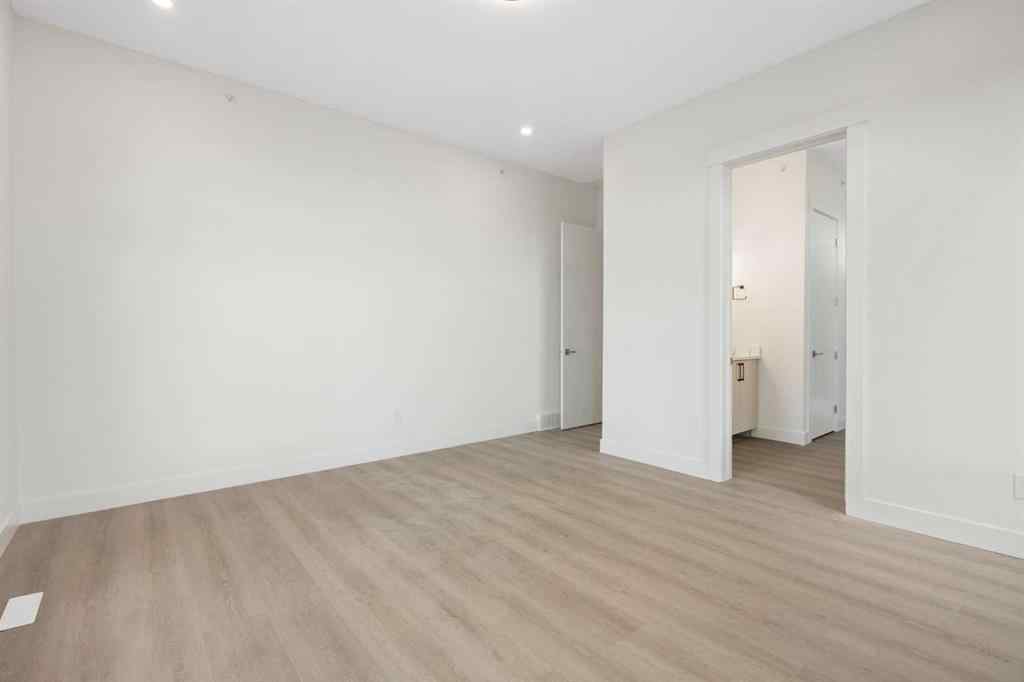 MLS&reg; # A2264688 - 340 Muirfield Crescent  in Lakes of Muirfield Lyalta, Residential Open Houses