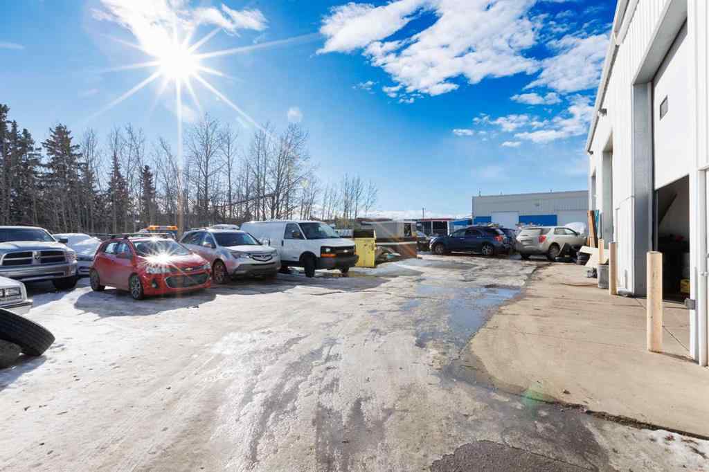 MLS® A2264689 - Unit #1,2, 3 8121 49 Avenue Close  in Northlands Industrial Park Red Deer, Commercial