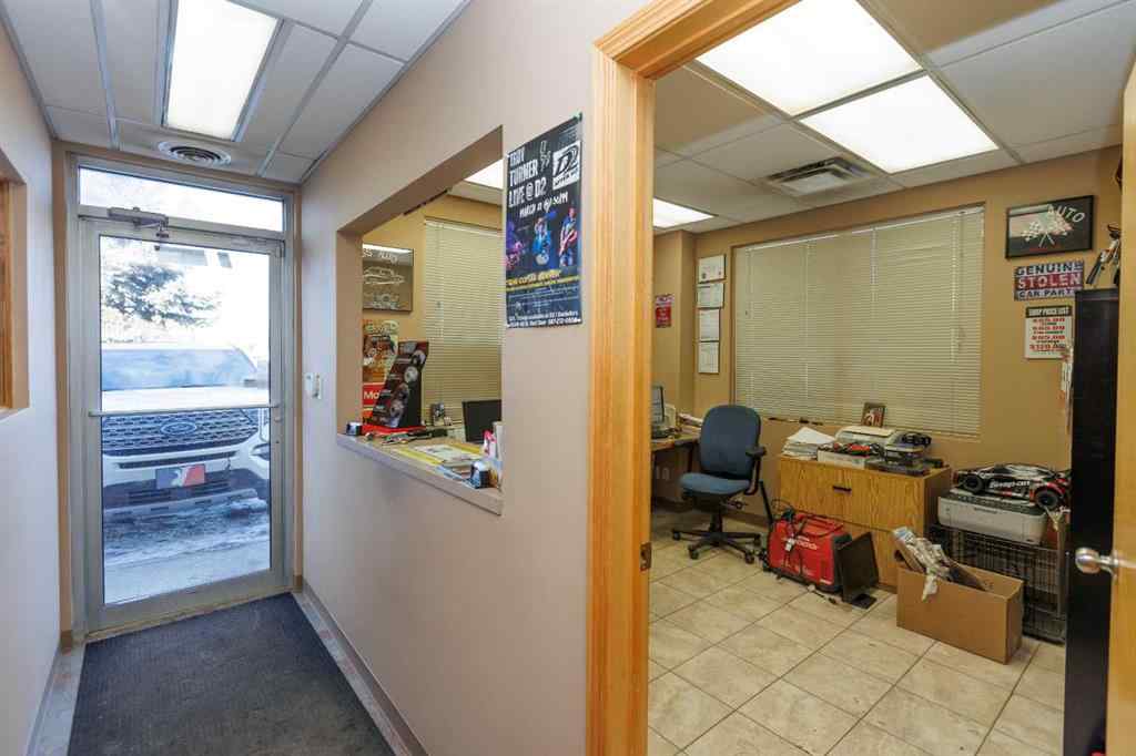 MLS® A2264689 - Unit #1,2, 3 8121 49 Avenue Close  in Northlands Industrial Park Red Deer, Commercial