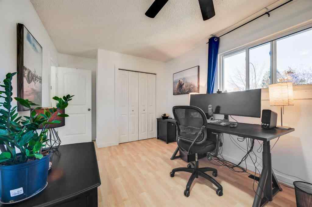 MLS® A2264693 - 828 Queensland Drive SE in Queensland Calgary, Residential