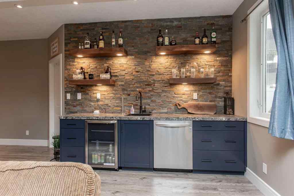 MLS® A2264697 - 30 Parkridge Crescent  in Panorama Estates Blackfalds, Residential