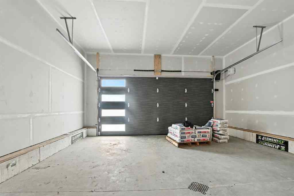 MLS® A2264708 - 62 Metcalf Way  in Metcalf Ridge Lacombe, Residential