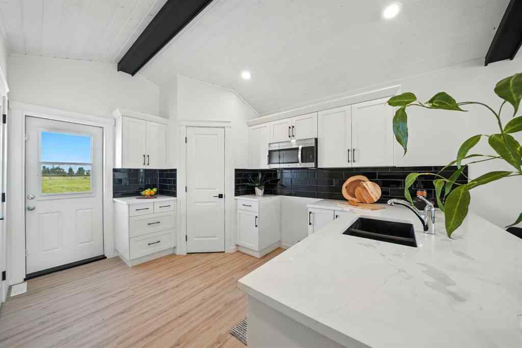 MLS® A2264708 - 62 Metcalf Way  in Metcalf Ridge Lacombe, Residential