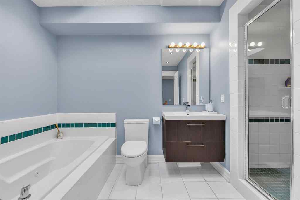 MLS® A2264722 - 202 30 Avenue NW in Tuxedo Park Calgary, Residential