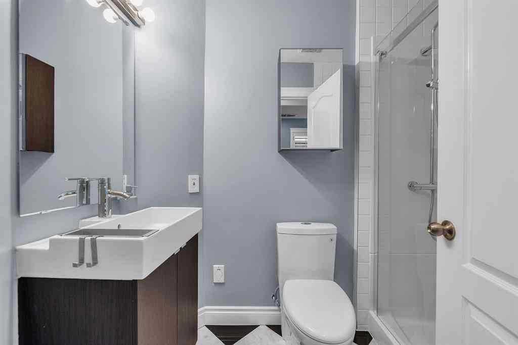 MLS® A2264722 - 202 30 Avenue NW in Tuxedo Park Calgary, Residential