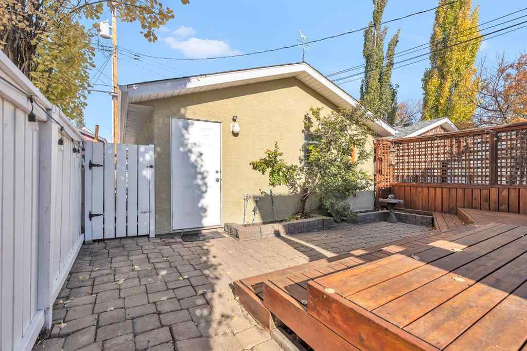 MLS® A2264722 - 202 30 Avenue NW in Tuxedo Park Calgary, Residential