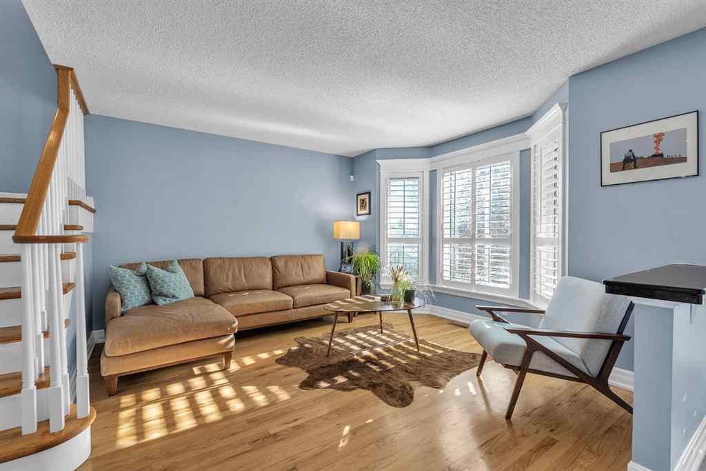 MLS® A2264722 - 202 30 Avenue NW in Tuxedo Park Calgary, Residential