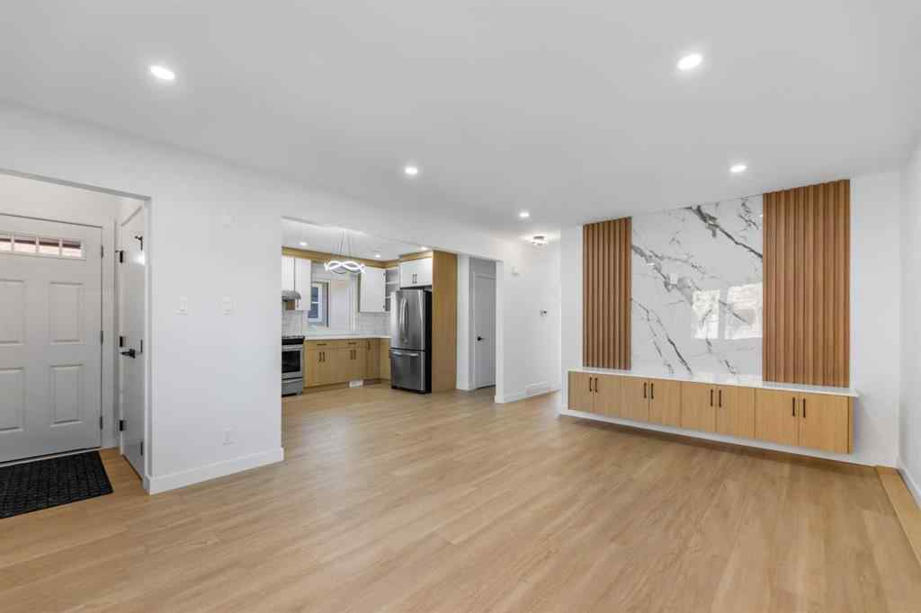 MLS® A2264729 - 4229 Richmond Road SW in Glamorgan Calgary, Residential