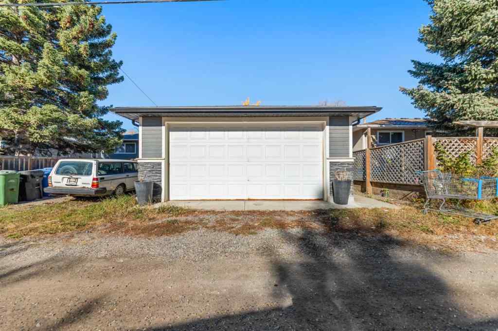 MLS® A2264729 - 4229 Richmond Road SW in Glamorgan Calgary, Residential