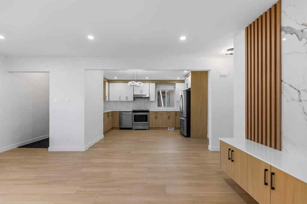 MLS® A2264729 - 4229 Richmond Road SW in Glamorgan Calgary, Residential