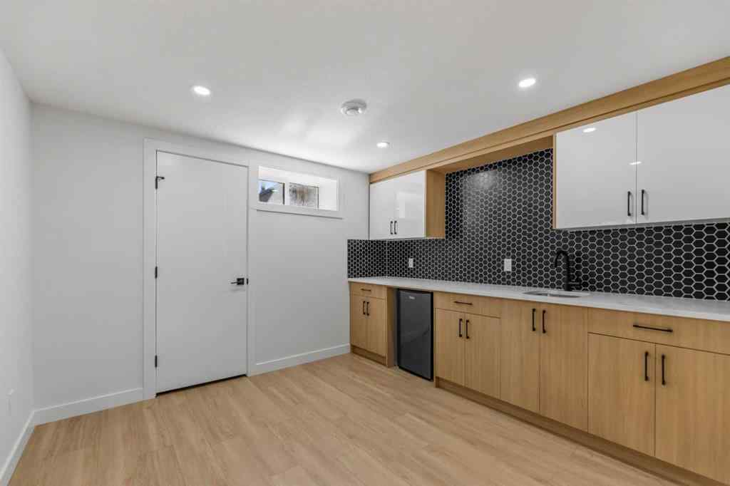 MLS® A2264729 - 4229 Richmond Road SW in Glamorgan Calgary, Residential