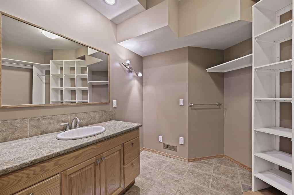 MLS® A2264731 - 322050 20 Street E in NONE Rural Foothills County, Residential