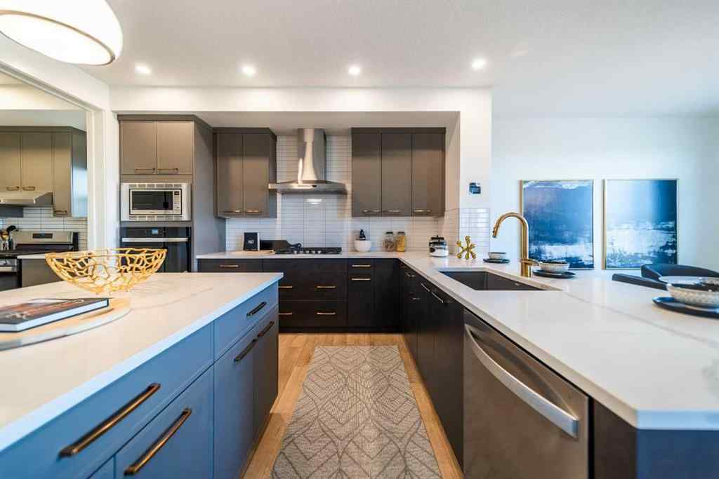 MLS® A2264733 - 76 Creekside Path SW in Pine Creek Calgary, Residential