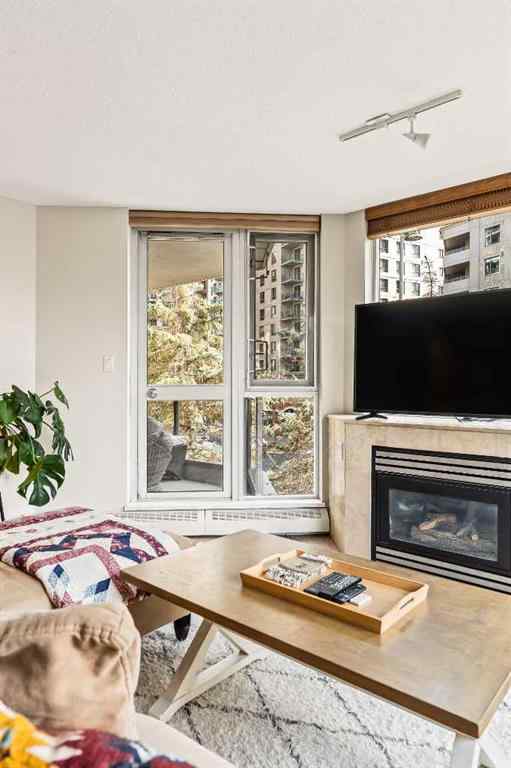 MLS® A2264739 - Unit #311 1108 6 Avenue SW in Downtown West End Calgary, Residential