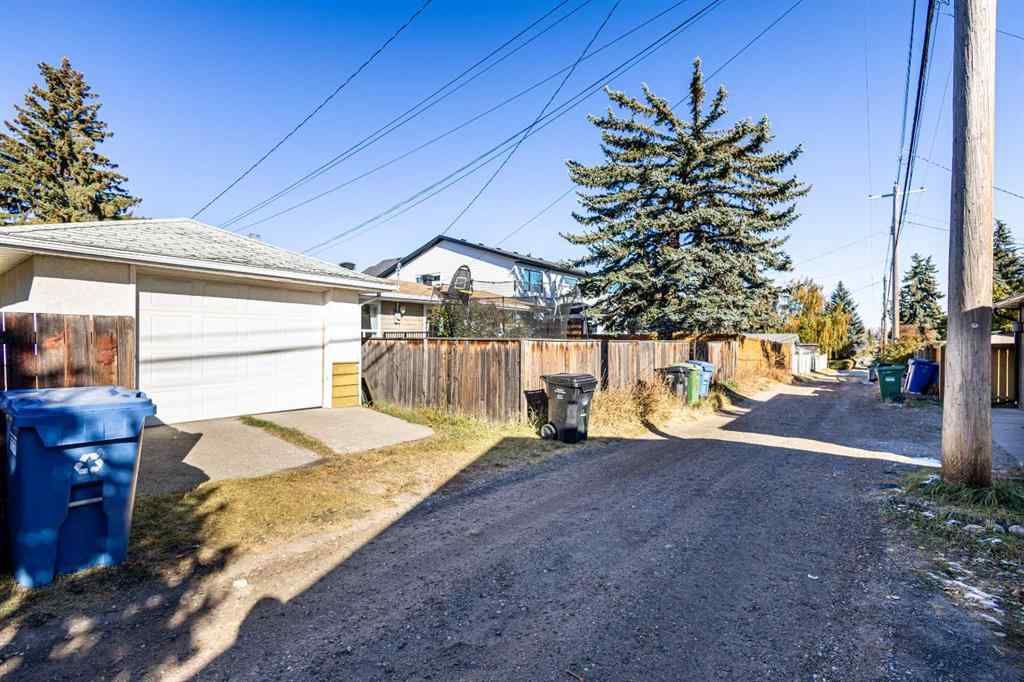 MLS® A2264740 - 3519 34 Avenue SW in Rutland Park Calgary, Residential
