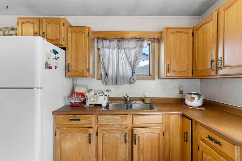 MLS® A2264740 - 3519 34 Avenue SW in Rutland Park Calgary, Residential